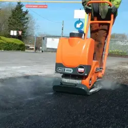 PLACA COMPACTADORA PCX60A MOTOR HONDA - Image 2