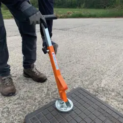 LEVANTADOR MAGNÉTICO TAMPA VISITA XT4 NANO ITALIFTERS - Image 2